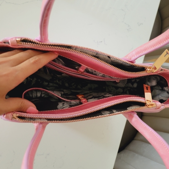 Elegant Pink Handbag